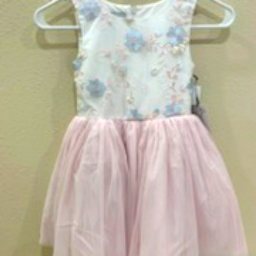 Peppa and julie brand new girls size 5 dress